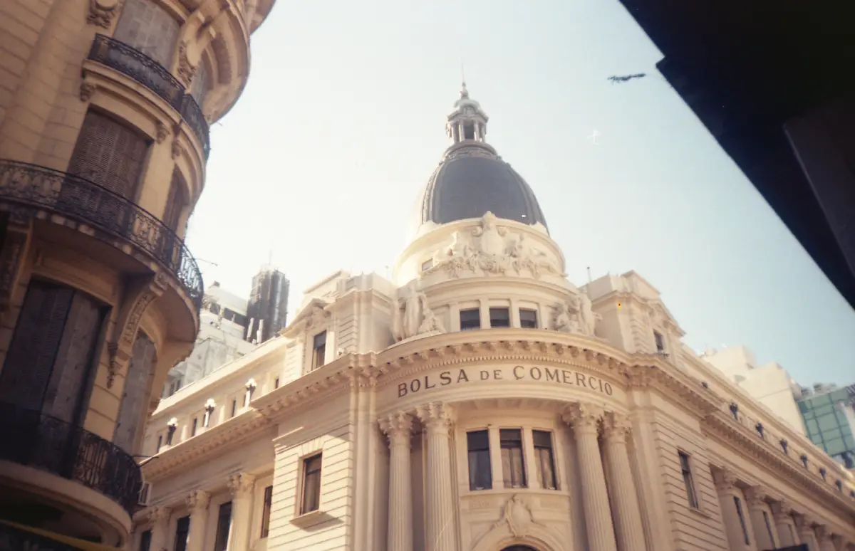 a large building with a dome on top of it